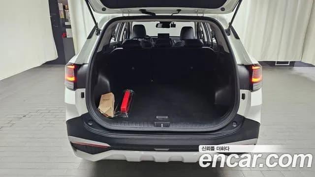 2022 Kia Sportage 5th Gen Diesel 2.0 2WD Sold VIN KNAPU81CBNK057068 – trunk area 2022 Kia Sportage 5th Gen Diesel 2.0 2WD Sold VIN KNAPU81CBNK057068 – trunk area