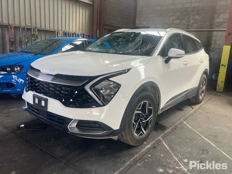 2023 Kia Sportage Used VIN KNAPU81DMP7126184 – rear exterior 2023 Kia Sportage Used VIN KNAPU81DMP7126184 – rear exterior