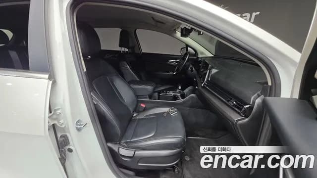 2023 Kia Sportage 5th Gen LPG 2.0 2WD Sold VIN KNAPU81JBPK121597 – trunk area 2023 Kia Sportage 5th Gen LPG 2.0 2WD Sold VIN KNAPU81JBPK121597 – trunk area