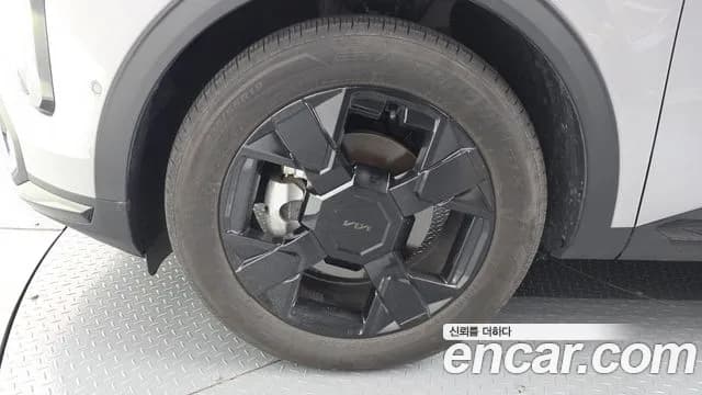 2025 Kia The New Sportage 5th Gen Gasoline 1.6 Turbo 2WD Sold VIN KNAPV81BBSK397947 – photo 16 2025 Kia The New Sportage 5th Gen Gasoline 1.6 Turbo 2WD Sold VIN KNAPV81BBSK397947 – photo 16