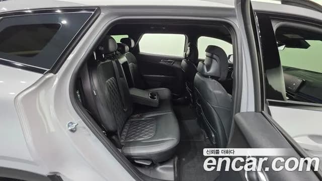 2025 Kia The New Sportage 5th Gen Gasoline 1.6 Turbo 2WD Sold VIN KNAPV81BBSK400957 – photo 20 2025 Kia The New Sportage 5th Gen Gasoline 1.6 Turbo 2WD Sold VIN KNAPV81BBSK400957 – photo 20