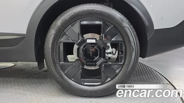 2025 Kia The New Sportage 5th Gen Gasoline 1.6 Turbo 2WD Sold VIN KNAPV81BBSK400957 – photo 23 2025 Kia The New Sportage 5th Gen Gasoline 1.6 Turbo 2WD Sold VIN KNAPV81BBSK400957 – photo 23