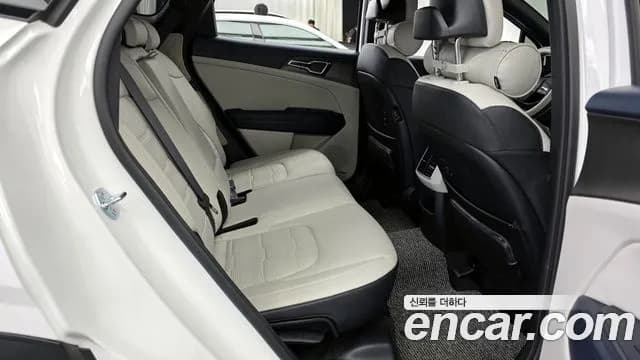 2025 Kia The New Sportage 5th Gen Gasoline 1.6 Turbo 2WD Sold VIN KNAPV81BBSK403431 – photo 20 2025 Kia The New Sportage 5th Gen Gasoline 1.6 Turbo 2WD Sold VIN KNAPV81BBSK403431 – photo 20