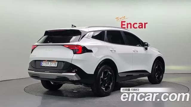 2025 Kia The New Sportage 5th Gen Gasoline 1.6 Turbo 2WD Sold VIN KNAPV81BBSK403766 – front exterior 2025 Kia The New Sportage 5th Gen Gasoline 1.6 Turbo 2WD Sold VIN KNAPV81BBSK403766 – front exterior