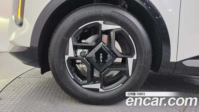 2025 Kia The New Sportage 5th Gen Gasoline 1.6 Turbo 2WD Sold VIN KNAPV81BBSK403766 – photo 33 2025 Kia The New Sportage 5th Gen Gasoline 1.6 Turbo 2WD Sold VIN KNAPV81BBSK403766 – photo 33