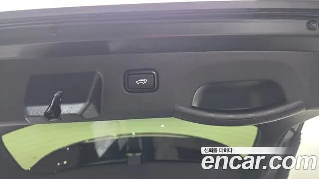 2025 Kia The New Sportage 5th Gen Gasoline 1.6 Turbo 2WD Sold VIN KNAPV81BBSK413758 – photo 17 2025 Kia The New Sportage 5th Gen Gasoline 1.6 Turbo 2WD Sold VIN KNAPV81BBSK413758 – photo 17