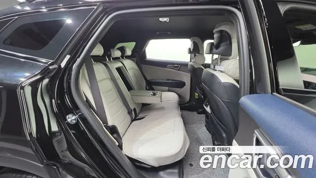 2025 Kia The New Sportage 5th Gen Gasoline 1.6 Turbo 2WD Sold VIN KNAPV81BBSK413758 – photo 29 2025 Kia The New Sportage 5th Gen Gasoline 1.6 Turbo 2WD Sold VIN KNAPV81BBSK413758 – photo 29