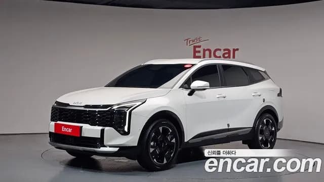 2025 Kia The New Sportage 5th Gen Gasoline 1.6 Turbo 2WD Sold VIN KNAPV81BBSK447268 – front exterior 2025 Kia The New Sportage 5th Gen Gasoline 1.6 Turbo 2WD Sold VIN KNAPV81BBSK447268 – front exterior