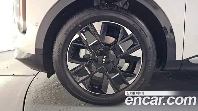 2025 Kia The New Sportage 5th Gen Gasoline 1.6 Turbo 2WD Sold VIN KNAPV81BBSK447268 – photo 31 2025 Kia The New Sportage 5th Gen Gasoline 1.6 Turbo 2WD Sold VIN KNAPV81BBSK447268 – photo 31