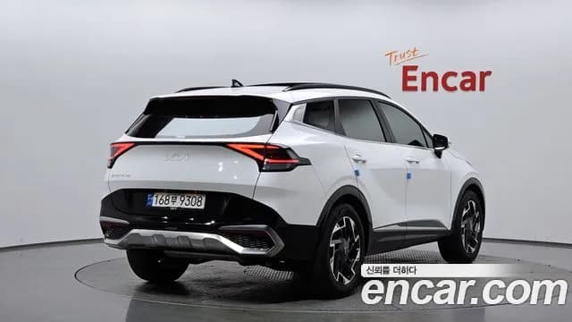 2022 Kia Sportage 5th Gen Gasoline 1.6 Turbo 2WD Sold VIN KNAPV81BGNK010912 – interior seats 2022 Kia Sportage 5th Gen Gasoline 1.6 Turbo 2WD Sold VIN KNAPV81BGNK010912 – interior seats