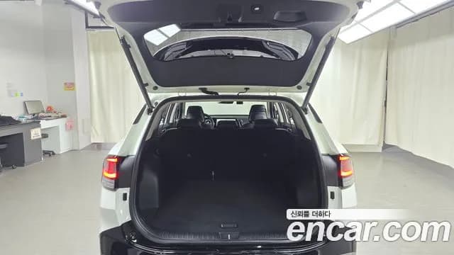 2022 Kia Sportage 5th Gen Gasoline 1.6 Turbo 2WD Sold VIN KNAPV81BGNK016573 – side profile 2022 Kia Sportage 5th Gen Gasoline 1.6 Turbo 2WD Sold VIN KNAPV81BGNK016573 – side profile