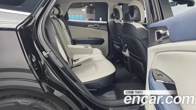 2022 Kia Sportage 5th Gen Gasoline 1.6 Turbo 2WD Sold VIN KNAPV81BGNK033529 – interior seats 2022 Kia Sportage 5th Gen Gasoline 1.6 Turbo 2WD Sold VIN KNAPV81BGNK033529 – interior seats