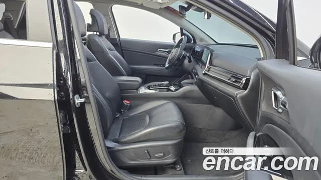2022 Kia Sportage 5th Gen Gasoline 1.6 Turbo 2WD Sold VIN KNAPV81BGNK047566 – interior seats 2022 Kia Sportage 5th Gen Gasoline 1.6 Turbo 2WD Sold VIN KNAPV81BGNK047566 – interior seats