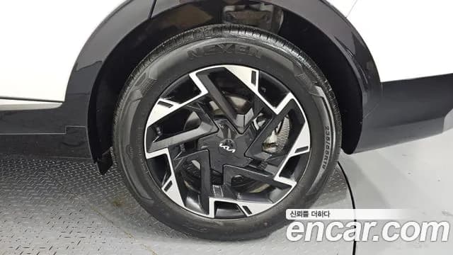 2024 Kia Sportage 5th Gen Gasoline 1.6 Turbo 2WD Sold VIN KNAPV81BGRK327245 – photo 32 2024 Kia Sportage 5th Gen Gasoline 1.6 Turbo 2WD Sold VIN KNAPV81BGRK327245 – photo 32