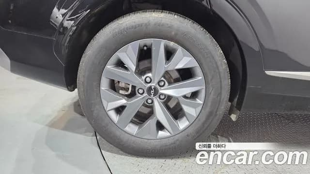 2024 Kia Sportage 5th Gen Gasoline 1.6 Turbo 4WD Sold VIN KNAPV81BHRK372247 – trunk area 2024 Kia Sportage 5th Gen Gasoline 1.6 Turbo 4WD Sold VIN KNAPV81BHRK372247 – trunk area