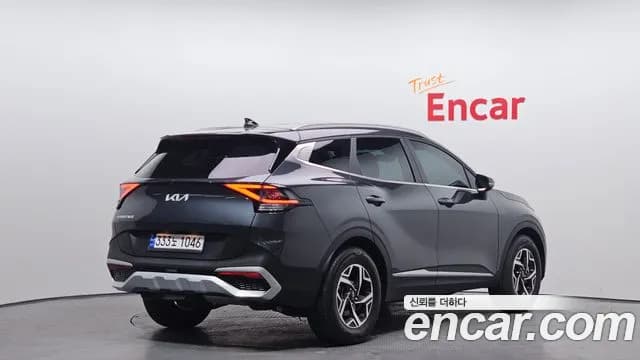 2022 Kia Sportage 5th Gen Diesel 2.0 2WD Sold VIN KNAPV81CBNK010861 – trunk area 2022 Kia Sportage 5th Gen Diesel 2.0 2WD Sold VIN KNAPV81CBNK010861 – trunk area