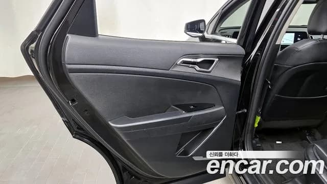 2022 Kia Sportage 5th Gen Diesel 2.0 2WD Sold VIN KNAPV81CBNK044778 – photo 28 2022 Kia Sportage 5th Gen Diesel 2.0 2WD Sold VIN KNAPV81CBNK044778 – photo 28
