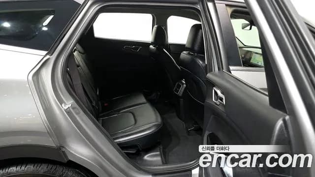2024 Kia Sportage 5th Gen Diesel 2.0 4WD Sold VIN KNAPV81CDRK230182 – photo 11 2024 Kia Sportage 5th Gen Diesel 2.0 4WD Sold VIN KNAPV81CDRK230182 – photo 11