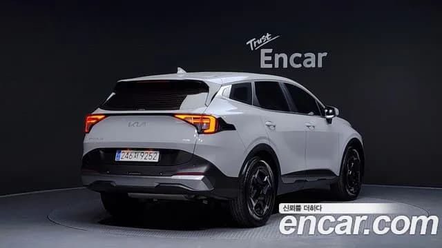 2025 Kia The New Sportage 5th Gen Hybrid HEV 1.6 2WD Sold VIN KNAPV81GBSK232277 – side profile 2025 Kia The New Sportage 5th Gen Hybrid HEV 1.6 2WD Sold VIN KNAPV81GBSK232277 – side profile