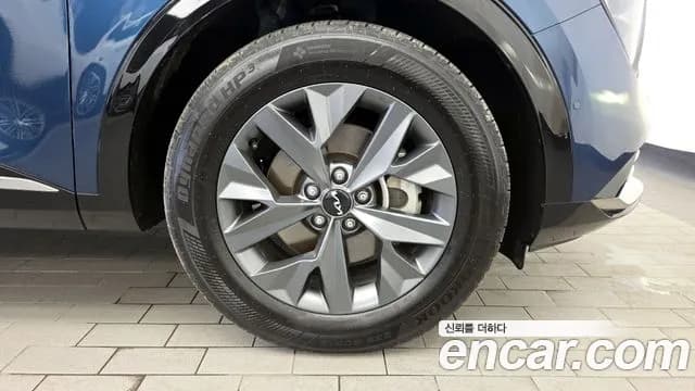 2024 Kia Sportage 5th Gen LPG 2.0 2WD Sold VIN KNAPV81JBRK262241 – exterior detail 2024 Kia Sportage 5th Gen LPG 2.0 2WD Sold VIN KNAPV81JBRK262241 – exterior detail
