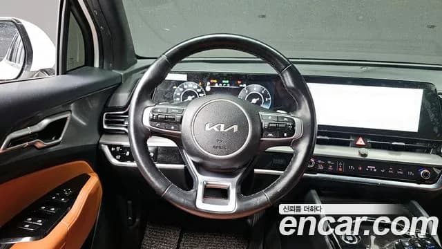 2022 Kia Sportage 5th Gen Diesel 2.0 2WD Sold VIN KNAPW81CBNK066345 – trunk area 2022 Kia Sportage 5th Gen Diesel 2.0 2WD Sold VIN KNAPW81CBNK066345 – trunk area