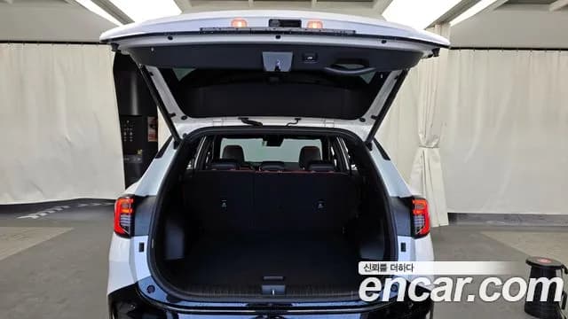 2025 Kia The New Sportage 5th Gen Hybrid HEV 1.6 2WD Sold VIN KNAPW81GBSK224790 – interior seats 2025 Kia The New Sportage 5th Gen Hybrid HEV 1.6 2WD Sold VIN KNAPW81GBSK224790 – interior seats