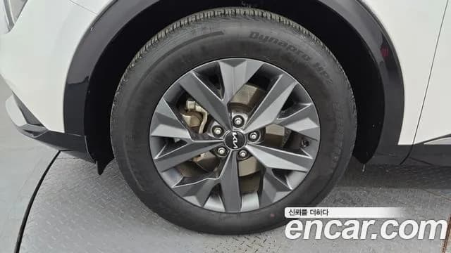 2023 Kia Sportage 5th Gen Diesel 2.0 2WD Sold VIN KNAPX81CBPK194559 – trunk area 2023 Kia Sportage 5th Gen Diesel 2.0 2WD Sold VIN KNAPX81CBPK194559 – trunk area
