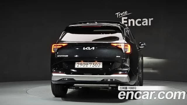2025 Kia The New Sportage 5th Gen Hybrid HEV 1.6 2WD Sold VIN KNAPX81GBSK226668 – front exterior 2025 Kia The New Sportage 5th Gen Hybrid HEV 1.6 2WD Sold VIN KNAPX81GBSK226668 – front exterior