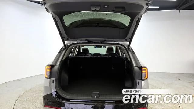 2025 Kia The New Sportage 5th Gen Hybrid HEV 1.6 2WD Sold VIN KNAPX81GBSK232893 – interior seats 2025 Kia The New Sportage 5th Gen Hybrid HEV 1.6 2WD Sold VIN KNAPX81GBSK232893 – interior seats