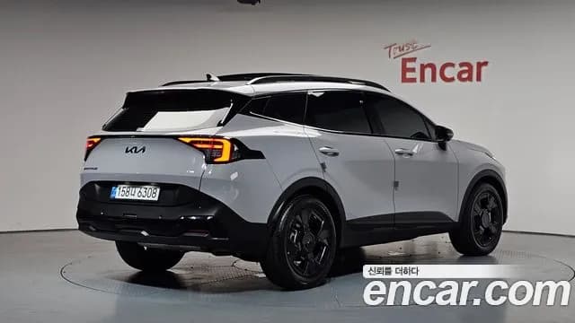 2025 Kia The New Sportage 5th Gen Hybrid HEV 1.6 2WD Sold VIN KNAPX81GBSK257077 – front exterior 2025 Kia The New Sportage 5th Gen Hybrid HEV 1.6 2WD Sold VIN KNAPX81GBSK257077 – front exterior