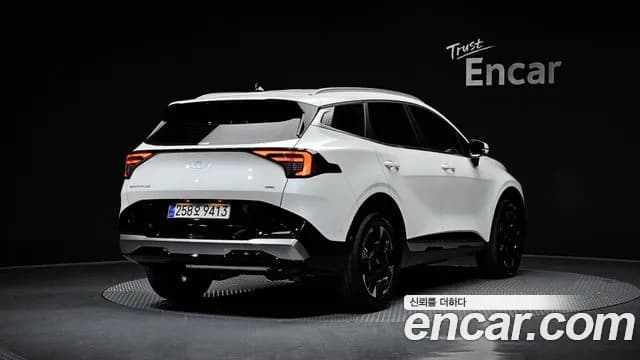 2025 Kia The New Sportage 5th Gen Hybrid HEV 1.6 2WD Sold VIN KNAPX81GBSK275810 – front exterior 2025 Kia The New Sportage 5th Gen Hybrid HEV 1.6 2WD Sold VIN KNAPX81GBSK275810 – front exterior