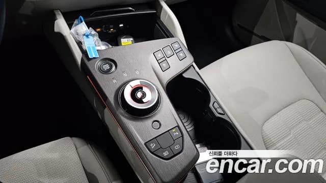 2025 Kia The New Sportage 5th Gen Hybrid HEV 1.6 2WD Sold VIN KNAPX81GBSK275810 – rear exterior 2025 Kia The New Sportage 5th Gen Hybrid HEV 1.6 2WD Sold VIN KNAPX81GBSK275810 – rear exterior