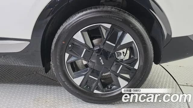 2025 Kia The New Sportage 5th Gen Gasoline 1.6 Turbo 2WD Sold VIN KNAPY81BBSK447707 – undercarriage 2025 Kia The New Sportage 5th Gen Gasoline 1.6 Turbo 2WD Sold VIN KNAPY81BBSK447707 – undercarriage