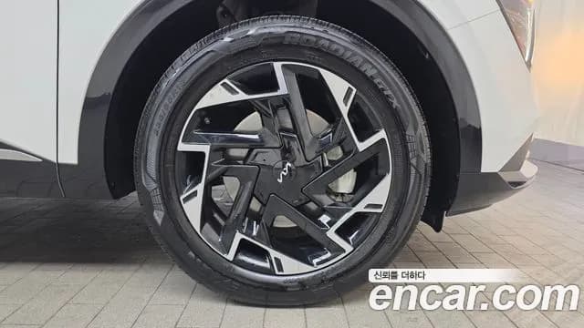 2022 Kia Sportage 5th Gen Gasoline 1.6 Turbo 2WD Sold VIN KNAPY81BGNK040395 – undercarriage 2022 Kia Sportage 5th Gen Gasoline 1.6 Turbo 2WD Sold VIN KNAPY81BGNK040395 – undercarriage