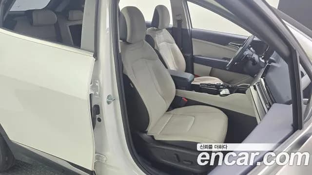 2022 Kia Sportage 5th Gen Gasoline 1.6 Turbo 2WD Sold VIN KNAPY81BGNK053579 – exterior detail 2022 Kia Sportage 5th Gen Gasoline 1.6 Turbo 2WD Sold VIN KNAPY81BGNK053579 – exterior detail