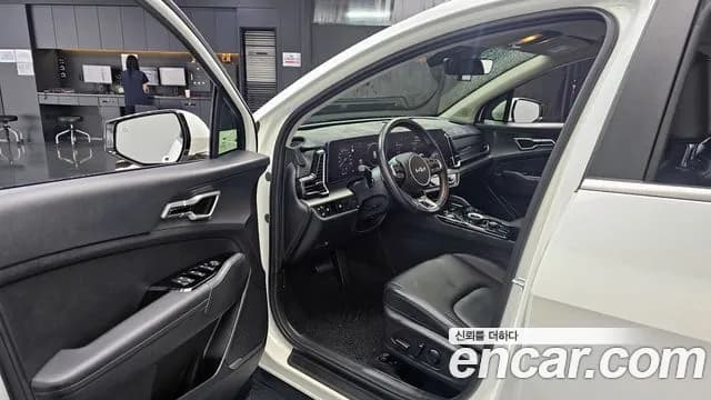 2023 Kia Sportage 5th Gen Gasoline 1.6 Turbo 2WD Sold VIN KNAPY81BGPK123466 – rear exterior 2023 Kia Sportage 5th Gen Gasoline 1.6 Turbo 2WD Sold VIN KNAPY81BGPK123466 – rear exterior