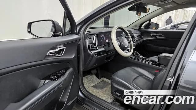 2022 Kia Sportage 5th Gen Gasoline 1.6 Turbo 4WD Sold VIN KNAPY81BHNK032270 – interior seats 2022 Kia Sportage 5th Gen Gasoline 1.6 Turbo 4WD Sold VIN KNAPY81BHNK032270 – interior seats