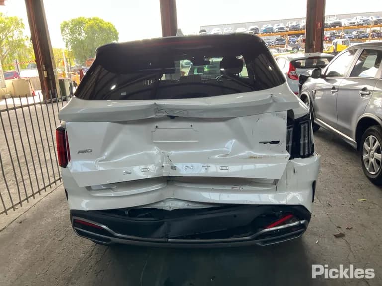 2022 Kia Sorento Used VIN KNARH81BWN5158123 – rear exterior 2022 Kia Sorento Used VIN KNARH81BWN5158123 – rear exterior