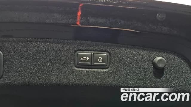 2022 Kia The New K9 2nd Gen 3.8 GDI Sold VIN KNAS1418BNS040404 – rear exterior 2022 Kia The New K9 2nd Gen 3.8 GDI Sold VIN KNAS1418BNS040404 – rear exterior