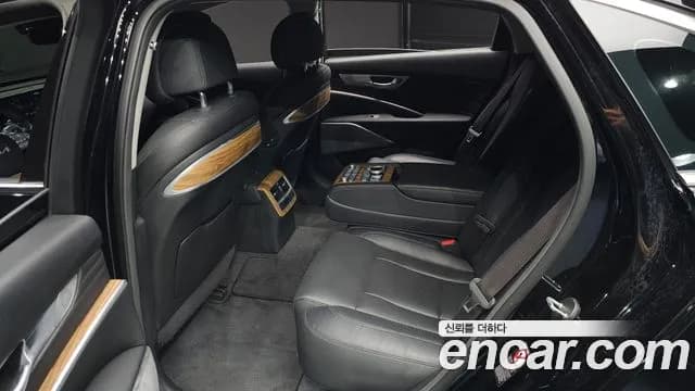 2022 Kia The New K9 2nd Gen 3.8 GDI Sold VIN KNAS1418BNS040404 – trunk area 2022 Kia The New K9 2nd Gen 3.8 GDI Sold VIN KNAS1418BNS040404 – trunk area