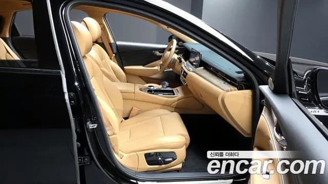 2023 Kia The New K9 2nd Gen 3.8 GDI Sold VIN KNAS1418BPS045258 – interior seats 2023 Kia The New K9 2nd Gen 3.8 GDI Sold VIN KNAS1418BPS045258 – interior seats