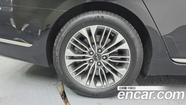 2023 Kia The New K9 2nd Gen 3.8 GDI Sold VIN KNAS1418BPS045458 – rear exterior 2023 Kia The New K9 2nd Gen 3.8 GDI Sold VIN KNAS1418BPS045458 – rear exterior