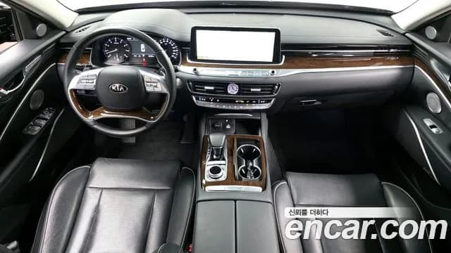 2020 Kia The K9 3.8 GDI AWD Sold VIN KNAS1418DLS019366 – rear exterior 2020 Kia The K9 3.8 GDI AWD Sold VIN KNAS1418DLS019366 – rear exterior
