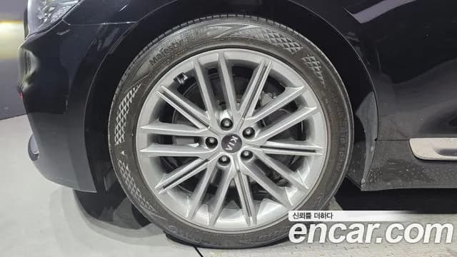 2021 Kia The K9 3.8 GDI AWD Sold VIN KNAS1418DMS031422 – undercarriage 2021 Kia The K9 3.8 GDI AWD Sold VIN KNAS1418DMS031422 – undercarriage