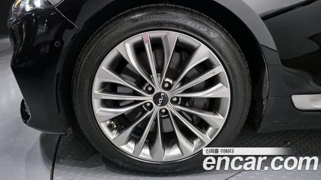 2022 Kia The New K9 2nd Gen 3.3 T-GDI AWD Sold VIN KNAS2416DNS043459 – photo 16 2022 Kia The New K9 2nd Gen 3.3 T-GDI AWD Sold VIN KNAS2416DNS043459 – photo 16