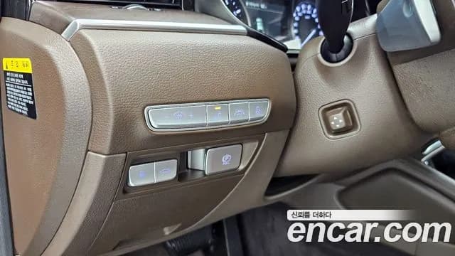 2020 Kia The K9 3.8 GDI Sold VIN KNAS2418BLS022791 – front exterior 2020 Kia The K9 3.8 GDI Sold VIN KNAS2418BLS022791 – front exterior