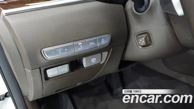 2020 Kia The K9 3.8 GDI Sold VIN KNAS2418BLS025601 – undercarriage 2020 Kia The K9 3.8 GDI Sold VIN KNAS2418BLS025601 – undercarriage