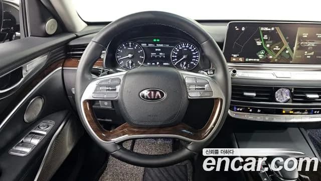 2019 Kia The K9 3.8 GDI Sold VIN KNAS2418DKS005585 – exterior detail 2019 Kia The K9 3.8 GDI Sold VIN KNAS2418DKS005585 – exterior detail