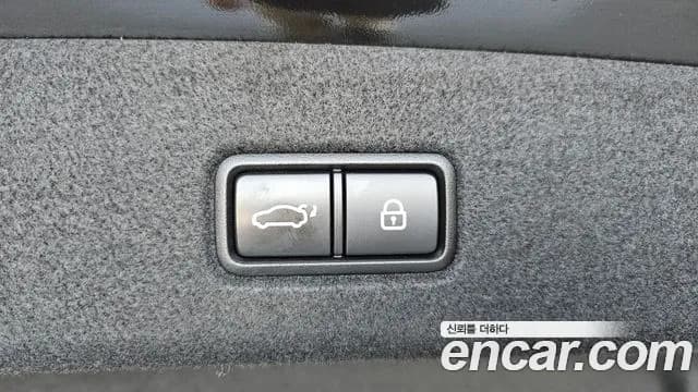 2019 Kia The K9 3.8 GDI AWD Sold VIN KNAS2418DKS008563 – photo 20 2019 Kia The K9 3.8 GDI AWD Sold VIN KNAS2418DKS008563 – photo 20