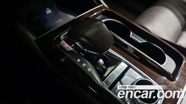 2019 Kia The K9 3.8 GDI AWD Sold VIN KNAS2418DKS012401 – interior seats 2019 Kia The K9 3.8 GDI AWD Sold VIN KNAS2418DKS012401 – interior seats